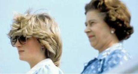 Queridas!! Su majestad la Reina de Inglaterra