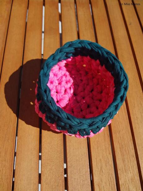 Trapilleando con rosa fluor Trapilleando con rosa fluor