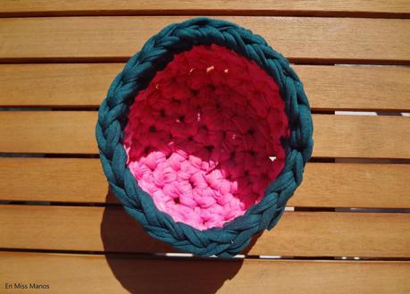 Trapilleando con rosa fluor Trapilleando con rosa fluor