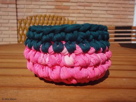 Trapilleando con rosa fluor Trapilleando con rosa fluor