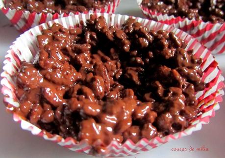 Nidos de chocolate con huevos de Pascua