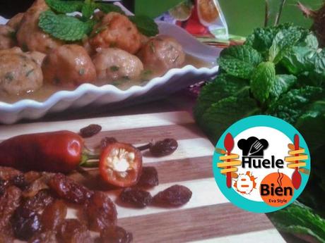 Albóndigas con salsa de coco