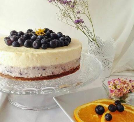 CHEESECAKE DE NARANJA Y ARÁNDANOS CON MERMELADA DE NARANJA DULCE Y FLOR DE SAÚCO
