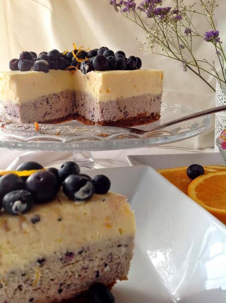 CHEESECAKE DE NARANJA Y ARÁNDANOS CON MERMELADA DE NARANJA DULCE Y FLOR DE SAÚCO