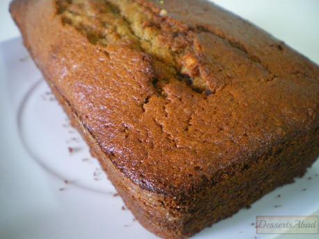 Cake de plátanos con manzanas y naranja confitada