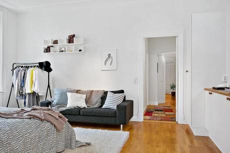 suelo de madera de roble estilo nórdico en piso elegante Detalles de obra extraordinarios decoración de interiores carpinteria marcos molduras en decoración carpintería de ventanas y puertas blog decoración interiores nórdicos 