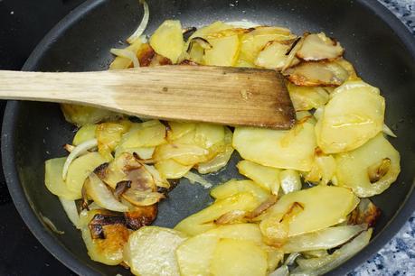 Doradas con patatas pochadas al vino