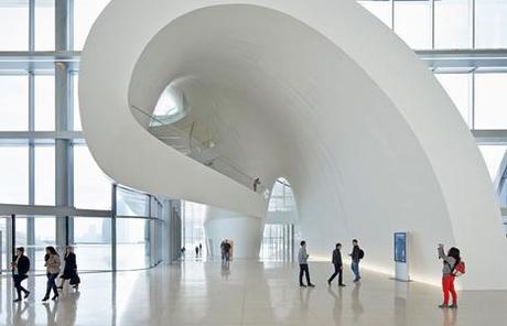 Heydar-Aliyev-Center-Zaha-Hadid_Croquizar-5