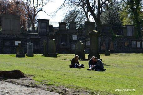 En Edimburgo es muy normal convivir con la muerte