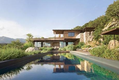 La casa de la colina del fotógrafo Jacques en Córcega