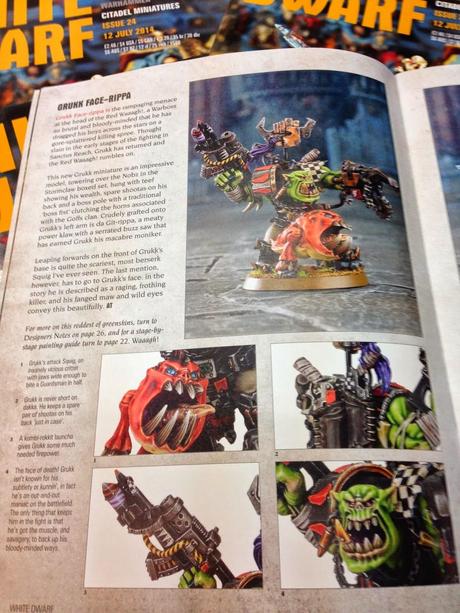 Detalles de la caja de Stormclaw,miniaturas de personajes y Sanctus Reach