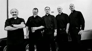 Faith No More estrenan nuevas canciones después de 17 años