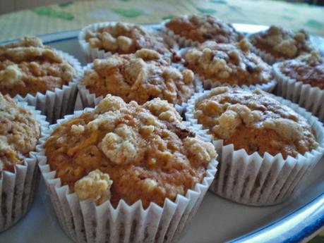 Magdalenas de manzana con crumble / Apple crumble muffins