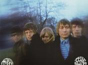 DISCOS 1967. Between buttons.