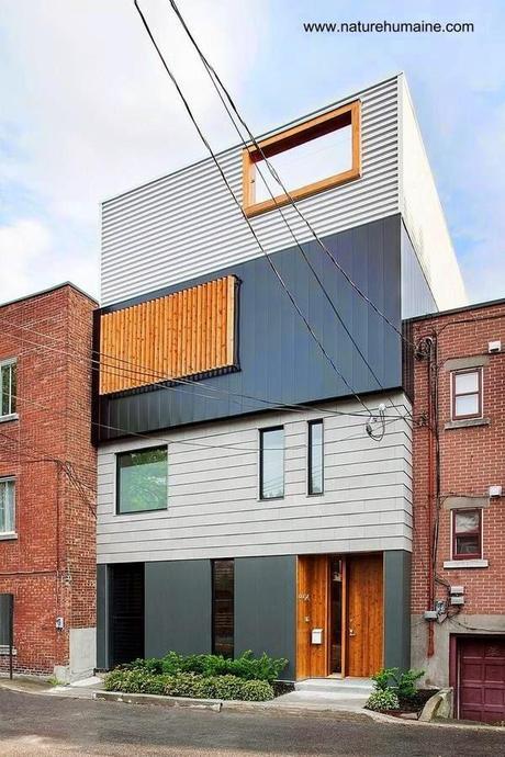 Fachada a la calle de casa residencial unifamiliar - Stacked House - Arquitectura Naturehumaine www.naturehumaine.com Casa urbana contemporánea en Montreal, Canadá 2013