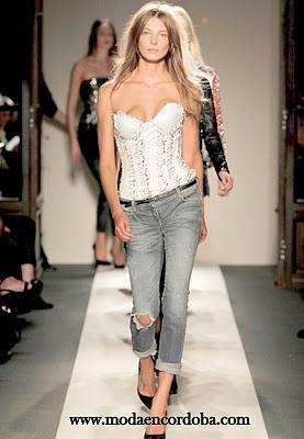 Moda y Tendencia Primavera/Verano 2010/2011: A puro rock con Balmain.