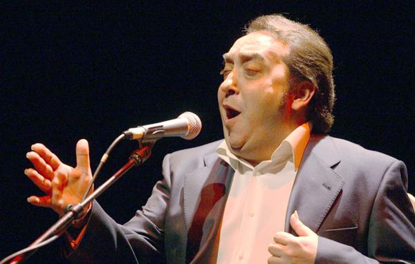 'Terremoto', es el nombre del disco póstumo del cantaor jerezano que se presenta al público hoy, a las 21.00 horas, en la Asociación Cultural Fernando Terremoto.