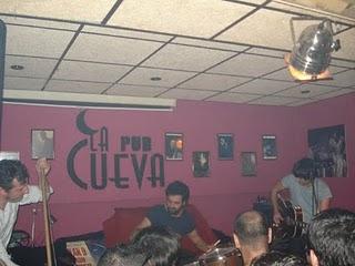 Guadalupe Plata - Pub La Cueva (Almeria) - 30/09/2010
