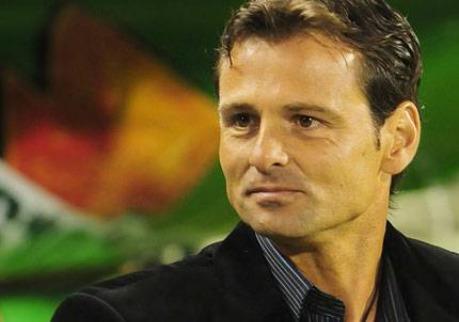 En dos extremos distintos