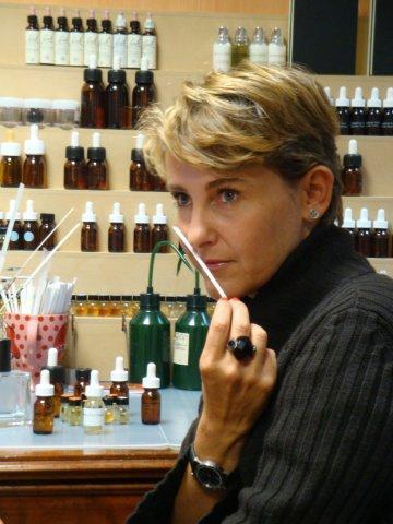 En el Taller olfativo de Ana Corsini