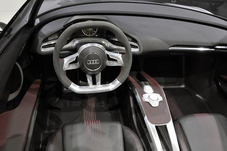 Audi e-tron Spyder Concept - El e-tron renovado y descapotable Audi e-tron Spyder Concept - El e-tron renovado y descapotable