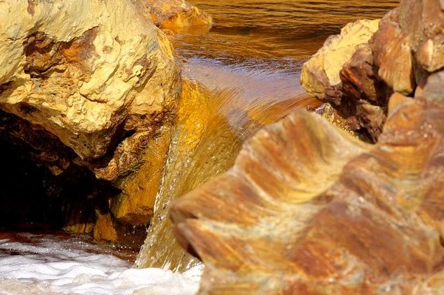 EL RIO QUE PARECE MARTE-RIO TINTO