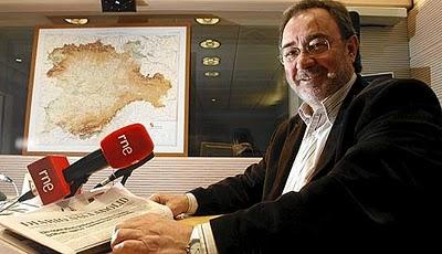 Siguen todos reunidos...