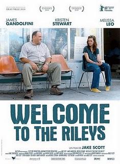 Dos carteles de Welcome to the Rileys