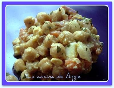 ENSALADA DE GARBANZOS
