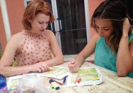 Las actrices Aïda Ballmann y Eva Gamallo ponen en marcha la iniciativa #MovieRePlay en YouTube y las redes sociales.