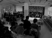 Kimono negro flores para presentación Armuseli