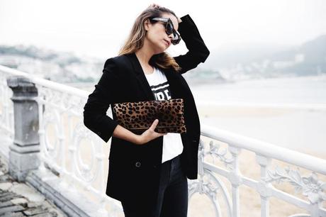 San_Sebastian-Lovers_And_Friends-Leopard_Clutch-Clare_Vivier-5