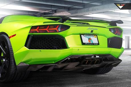 Aventador Roadster-V “THE HULK”