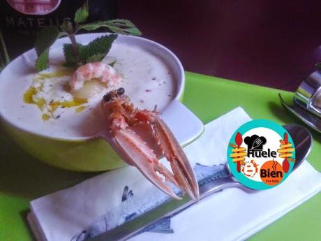 Crema de melón con cigalas