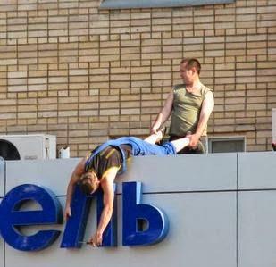 Consejos para prevenir riesgos en el trabajo Consejos para prevenir riesgos en el trabajo