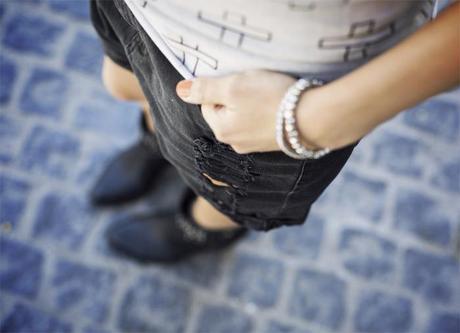 street style barbara crespo acroix eleven paris tshirt dress fashion blogger outfit blog de moda street style barbara crespo acroix eleven paris tshirt dress fashion blogger outfit blog de moda