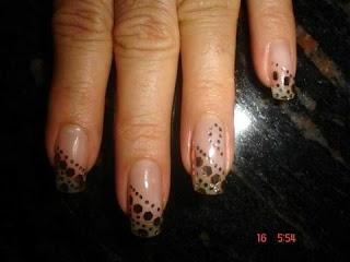 Nuestras manos y uñas!! Símbolo de feminidad y delicadeza!! Uñas de gel y acrilico