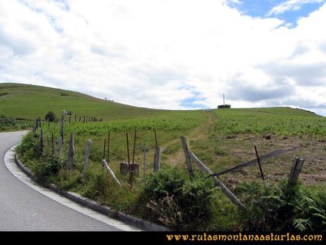 Ruta Cangas - Acebo: Desvío para peatones subiendo el alto del Acebo