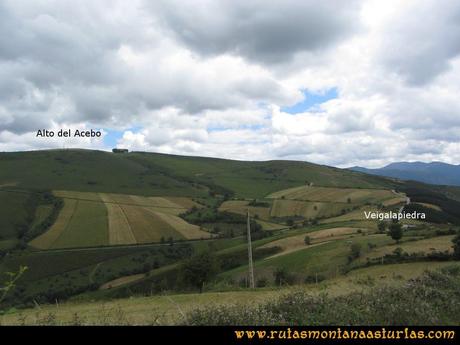 Ruta Cangas - Acebo: Desde Villanueva, camino a Veigalapiedra