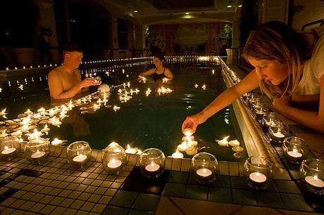 Floating-Candles-for-Pool