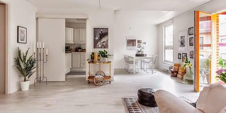 APARTAMENTO NÓRDICO DECORADO RECICLANDO MALETAS