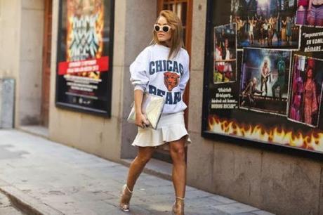 LRG Magazine - Be Sporty be CHIC - Combinacion Falda & Sudadera LRG Magazine - Be Sporty be CHIC - Combinacion Falda & Sudadera