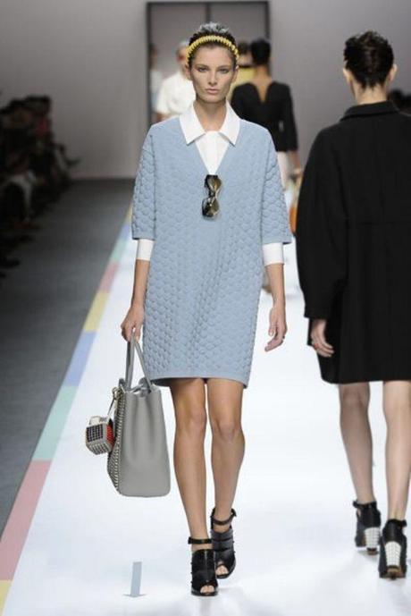 LRG Magazine - Be Sporty be CHIC - Preppy Sporty Azul Claro - Fendi LRG Magazine - Be Sporty be CHIC - Preppy Sporty Azul Claro - Fendi