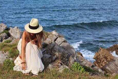 S E A & F L O W E R S S E A & F L O W E R S