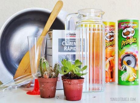 Maceteros para cactus reciclando unos botes Maceteros para cactus reciclando unos botes