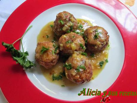 ALBÓNDIGAS DE MERLUZA