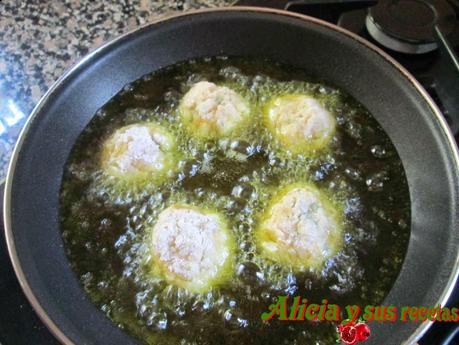 ALBÓNDIGAS DE MERLUZA