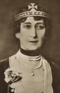 Tiara de las Cruces de Malta - Casa Real de Noruega