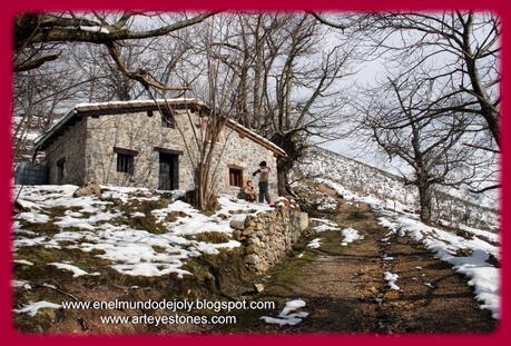 UN LUGAR LLAMADO CHARAS...A LA LUZ DE UNA LECHERA!!!