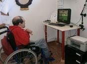 estudiante Universidad Alicante Roberto Gómez crea videojuego fútbol adaptado personas parálisis cerebral